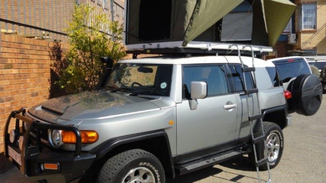 Penthouse Extreme Tent Penthouse Extreme Tent