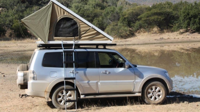 Penthouse Tent (Universal) Penthouse Tent (Universal)