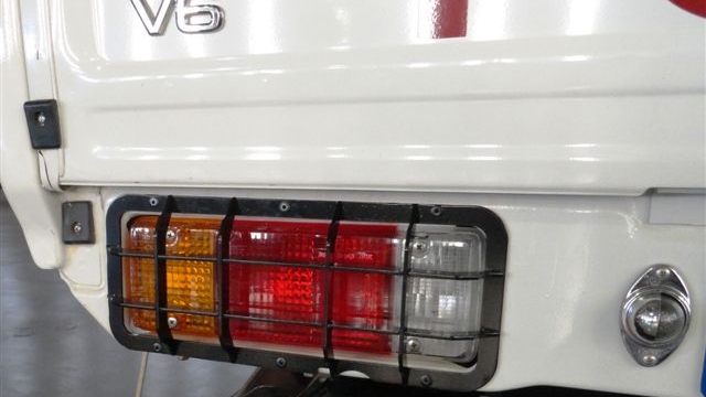 Taillight guards – LC70 Pickup Taillight guards – LC70 Pickup
